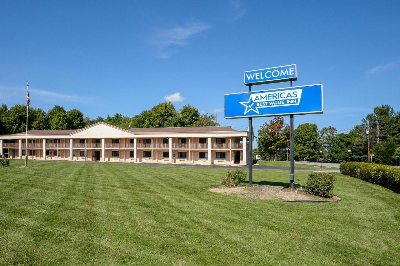 Americas Best Value Inn At Central Valley-Woodbury Exterior foto