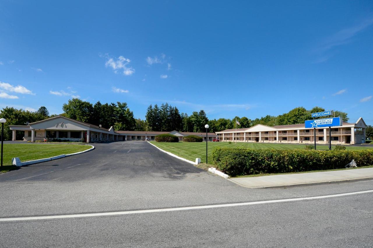 Americas Best Value Inn At Central Valley-Woodbury Exterior foto